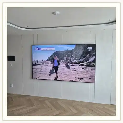 벽걸이TV 설치 참고 이미지 16-42 두 번째 사진