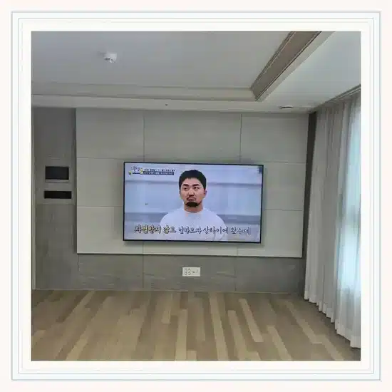 방배아트자이 벽걸이TV 설치 상담 참고 이미지 첫 번째
