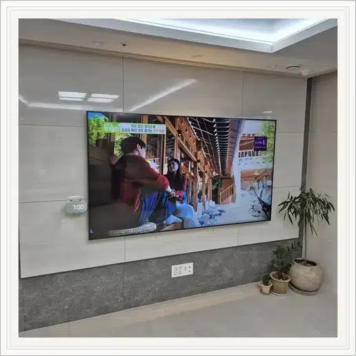 롯데캐슬클래식 벽걸이TV 설치 상담 참고 이미지 첫 번째